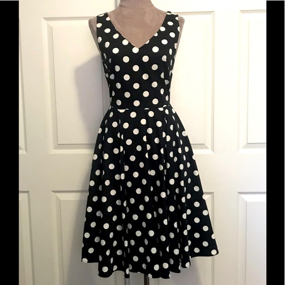 Varga Polka Dot Dress - Picture 10 of 11